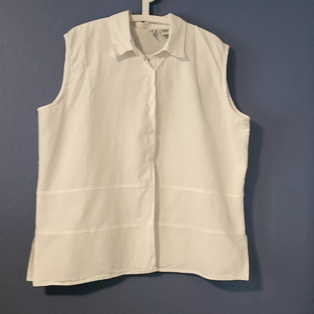 Women's blouse